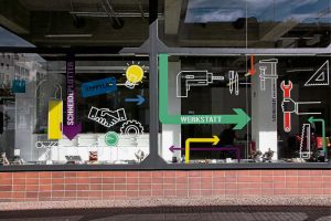 cr_lvs_mi-wd-ti_happylab-aussen
