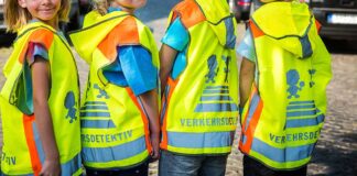 Christburg Campus verteilt Warnwesten nicht nur an seine Erstklässler