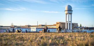 Tempelhofer Feld