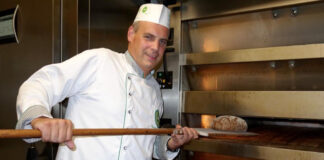 Die Berliner Bäckerei Johann Mayer aus Schöneberg bietet einen Lieferdienst für Backwaren
