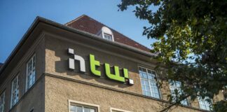 assade der HTW (Hochschule für Technik und Wirtschaft) in Berlin Karlshorst am 14. August 2017. Hochschule für Technik und Wirtschaft in Berlin Facade the HTW College for Technology and Economy in Berlin Karlshorst at 14 August 2017 College for Technology and Economy in Berlin