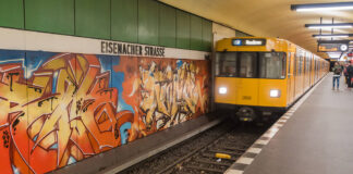 U-Bahnhof Eisenacher Straße