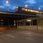 S-Bahn am S-Bahnhof