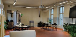 Raum der Anlaufstelle für Bürgerbeteiligung im Hubertusbad © BA Lichtenberg