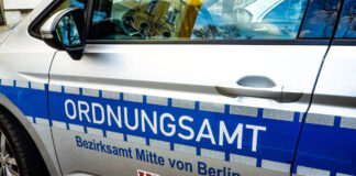 Fahrzeug vom Ordnungsamt *** vehicle from the public order office 1096200227
