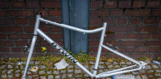 176 Schrotträder wurden komplett entfernt. 127 Räder wurden nach der Anbringung des Gelbpunktes nicht mehr vor Ort vorgefunden. Bild: IMAGO/Jürgen Ritter