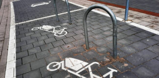 An drei neuen Standorten in Friedrichshain-Kreuzberg werden Lastenräder zum Verleih angeboten. Bild: IMAGO / Friedrich Stark