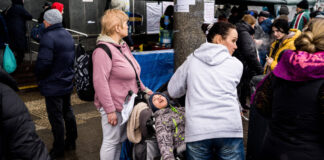 Lwiw ist ein Drehkreuz für Geflüchete aus der gesamten Ukraine. Alba Berlin schickte einen Hilfstransport in die Stadt nahe der polnischen Grenze. Bild: IMAGO/ZUMA Wire