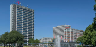 Brunnen am Reuter-Platz