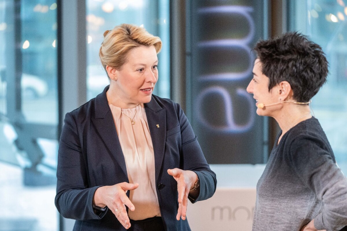 "Wir können nicht eine angemeldete Demonstration unter dem Motto gegen die Diskriminierung Russisch sprechenden Menschen einfach verbieten", sagte Franziska Giffey im ZDF-"Morgenmagazin". Foto: Michael Kappeler/dpa