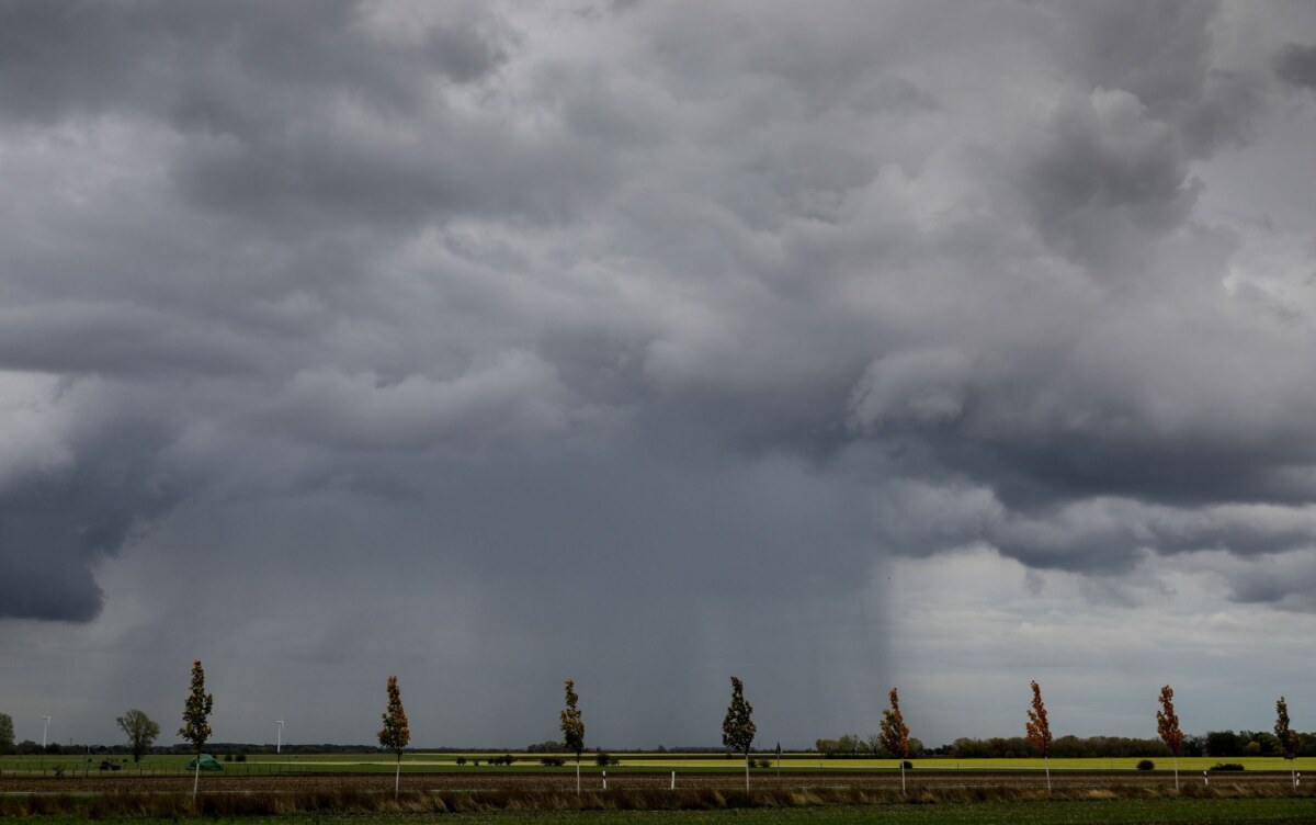 Regen und Wolken werden in Berlin erwartet. Foto: Jan Woitas/dpa-Zentralbild/dpa/Symbolbild