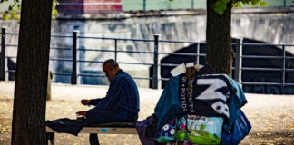 Obdachloser sind bei heißen Temperaturen besonders gefährdet. Bild: IMAGO / Emmanuele Contini