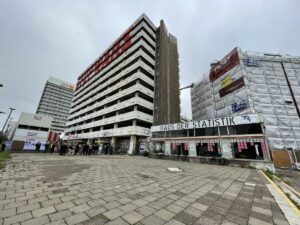 Noch gleicht das Haus der Statistik am Alex einer Ruine. Foto: Bezirksamt Berlin-Mitte.