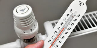 In Zukunft soll die Heizung nur noch auf 17 Grad eingestellt werden, Symbolbild Thermostat und Heizung