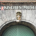 Seiteneingang zum Museumshof Maekisches Museum *** Side entrance to the museum yard Maekisches Museum