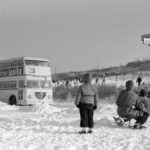 Bus im Schnee