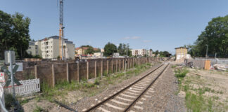 Baustelle der Dresdner Bahn am Bahnhof Lichtenrade. Bild: IMAGO/eventfoto54