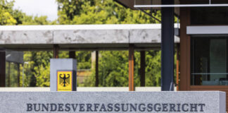 Bundesverfassunsgericht in Karlsruhe, Außenansicht.