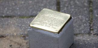 Stolpersteine erinnern an den letzten frei gewählten Wohnort von Opfern des Nazi-Regimes. Bild: IMAGO/Future Image