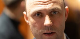 FDP-Spitzenkandidat Sebastian Czaja wird dem künftigen Abgeordnetenhaus nicht angehören - wie auch die bisherige FDP-Fraktion. Bild: IMAGO/Stefan Zeitz