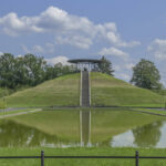 Grünes Idyll: der Fliegeberg in Lichterfelde. Bild: IMAGO/Joko