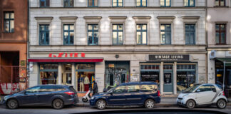 In der Oranienstraße in Kreuzberg beginnen Arbeiten an Stromleitungen. Bild: IMAGO/Jürgen Ritter