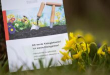 Eine Broschüre mit dem deutschen Schriftzug „Ich werde Kleingärtnerin! Ich werde Kleingärtner!“.