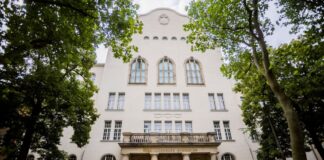 Das Rosa-Luxemburg-Gymnasium in Berlin-Pankow.