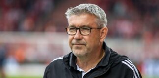 Trainer Urs Fischer von Union Berlin muss am Samstag bei Aufsteiger Heidenheim antreten.