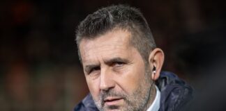 Trainer Nenad Bjelica von Union Berlin spricht im Interview vor Spielbeginn.