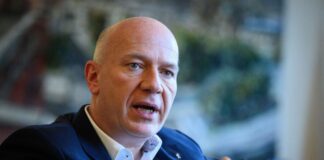 Kai Wegner (CDU), Regierender Bürgermeister von Berlin, bei einem Interview.