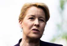 Franziska Giffey (SPD), Berliner Senatorin für Wirtschaft, Energie und Betriebe, gibt ein Pressestatement ab.