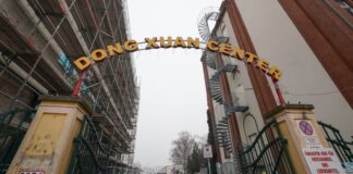 Schauplatz für ein neues Festival:  das Dong Xuan Center. (Archivbild)