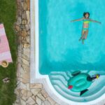 Luxus im eigenen Garten: Swimmingpools liegen bei Hausbesitzern offenbar im Trend, zeigt eine neue Analyse.
