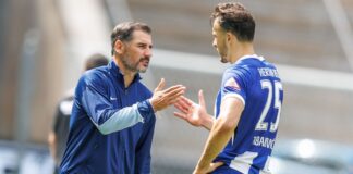 Hertha-Trainer Fiél und Torjäger Tabakovic stehen vor dem Spiel beim HSV unter Druck.