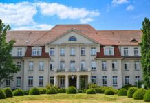 Der Teil zur Krankenversorgung an der neuen Medizin-Uni Lausitz ging aus dem Carl-Thiem-Klinikum in Cottbus hervor. (Archivbild)