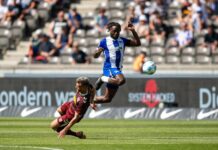 Deyovaisio Zeefuik (vorn) fehlte im Mannschaftstraining von Hertha.