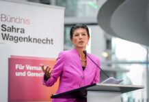 BSW-Gründerin Sahra Wagenknecht mahnt Kompromissbereitschaft bei den Gesprächspartnern ihrer Partei nach den Landtagswahlen an. (Archivbild)