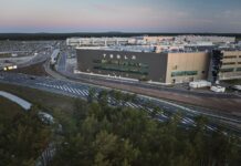 Neuer Wasservertrag geplant: Fabrik von US-Elektroautobauer Tesla in Grünheide (Archivbild).