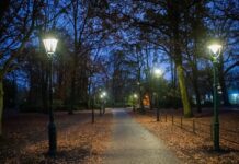 Gaslaternen im Tiergarten in Berlin. (Archivfoto)