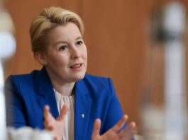 Wirtschaftssenatorin Franziska Giffey (SPD) macht sich Sorgen um die Wirtschaftsbeziehungen zwischen Berlin und den USA. (Archivbild)