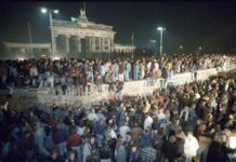 Vor 35 Jahren fiel die Mauer in Deutschland: Auch das Land Brandenburg erinnert bei einem Festakt in Frankfurt (Oder) an die Courage vieler Bürger der DDR. (Archivbild) 