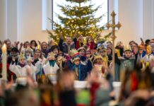 Erzbischof Heiner Koch hat die Sternsinger in einem feierlichen Gottesdienst in Berlin ausgesandt.