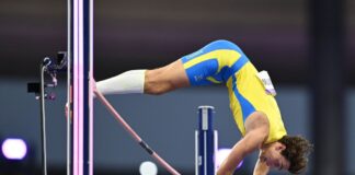 Armand Duplantis will beim Istaf Indoor in Berlin seinen Rekord verbessern.