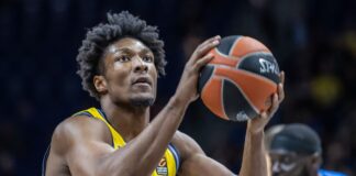 David McCormack kassiert mit Alba Berlin die nächste Niederlage. 