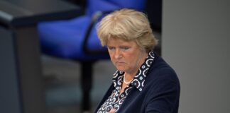 Ex-Kulturstaatsministerin Monika Grütters (CDU) scheidet aus Politik aus. 