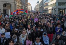 Seit 2019 ist der Internationale Frauentag am 8. März in Berlin ein gesetzlicher Feiertag. (Archivbild)