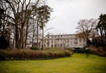 Das Haus der Wannsee-Konferenz sucht Erinnerungen an die US-Soldaten, die im Sommer 1945 in Wannsee waren. (Archivbild) 