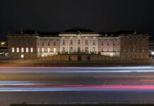 Im Landtag nahm die Corona-Enquete-Kommission ihre Arbeit auf. (Symbolbild)