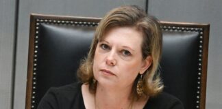 Berlins Parlamentspräsidentin Cornelia Seibeld (CDU) bemängelt die Debattenkultur im Abgeordnetenhaus. (Archivfoto)